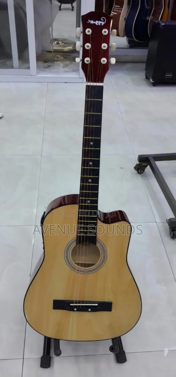Happy Semi Acoustic Size 38 Guitar
