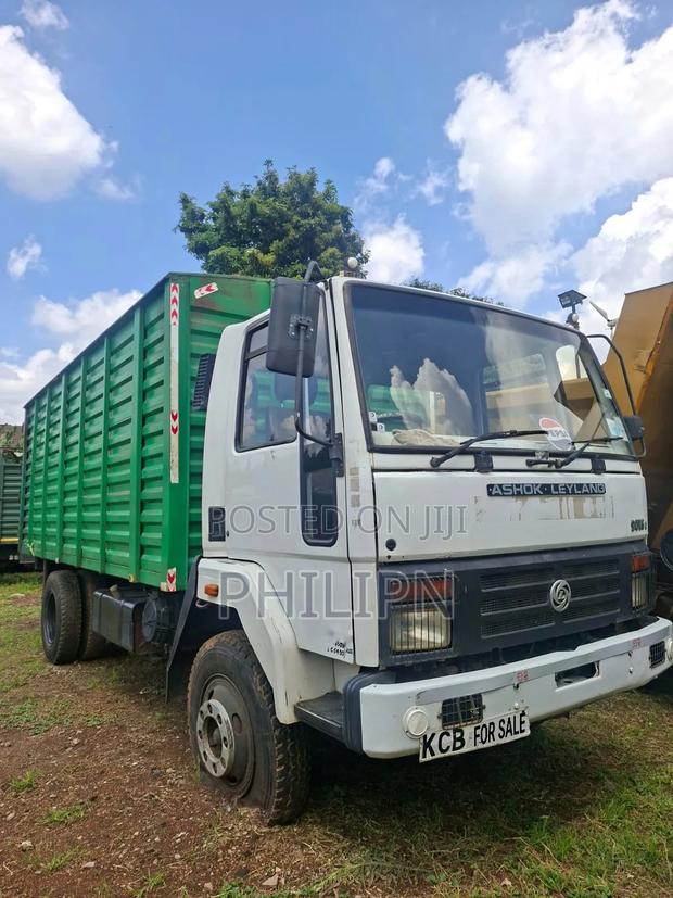 Leyland Ashok 9016 2014 Model
