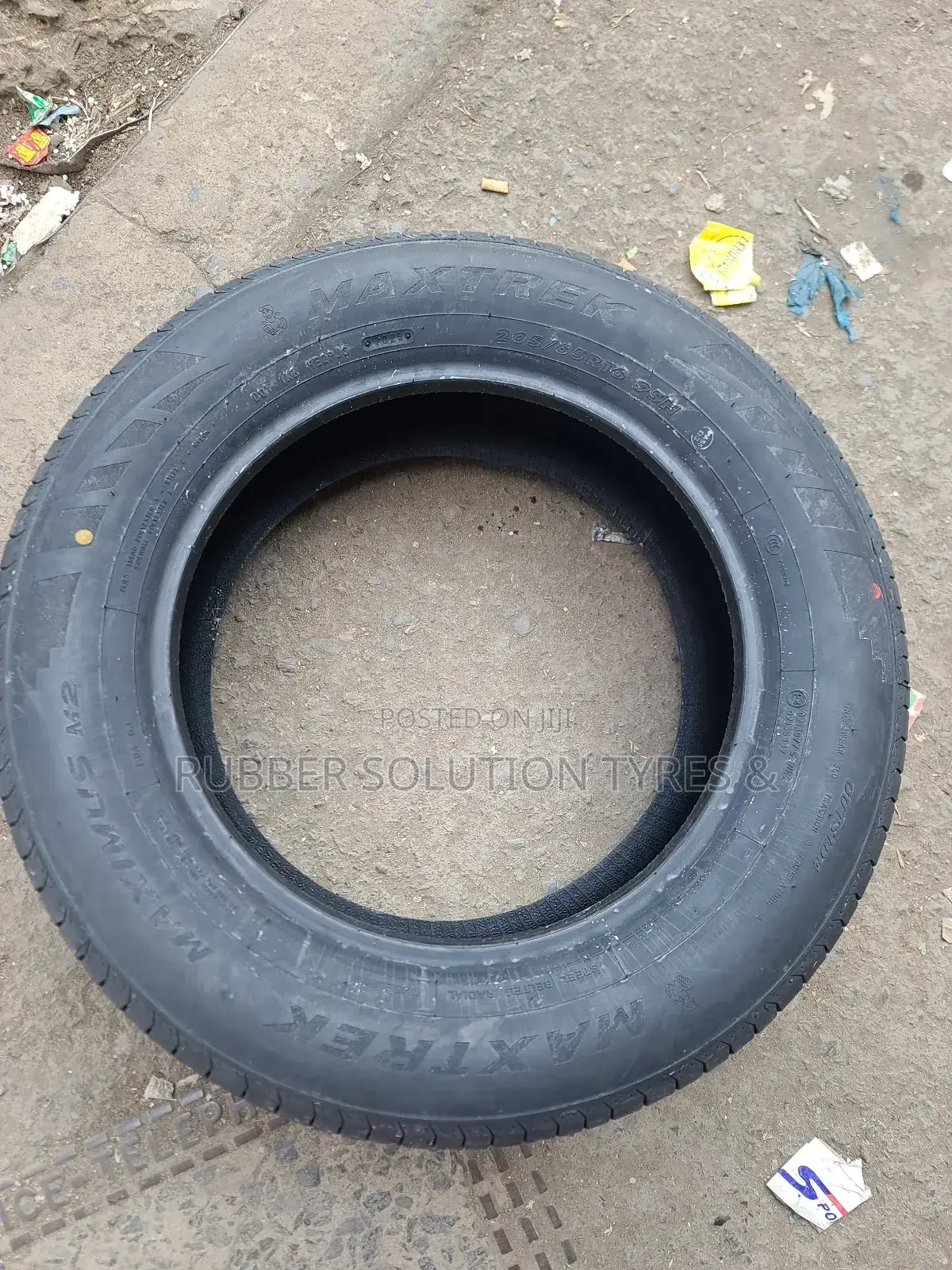 205/65r16 Maxtrek Tires