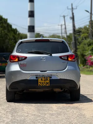 Mazda Demio 2018 Silver