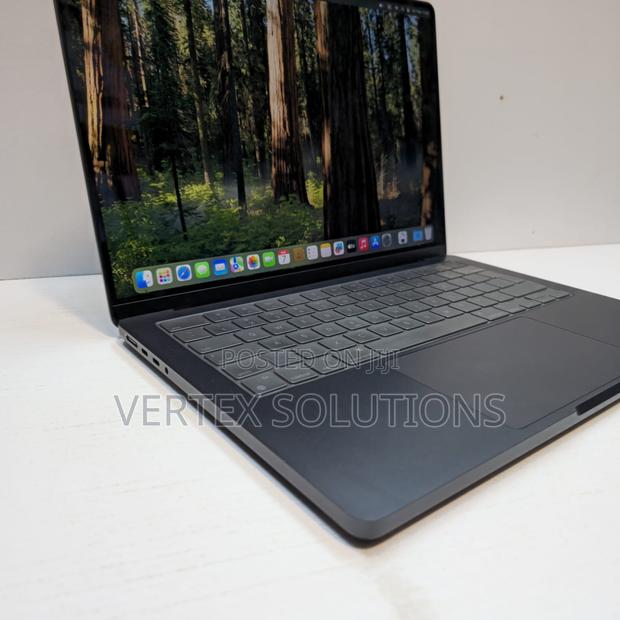 Laptop Apple MacBook Pro M1 16GB Apple M1 Pro SSD 512GB