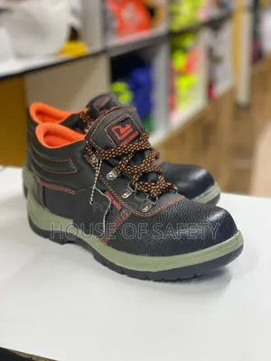 Affordable Safety Shoes With Laces