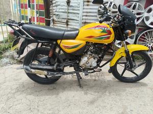 Bajaj Boxer 125 2024 Yellow - thumbnail 2