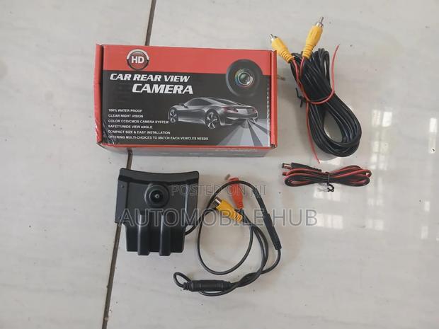 Prado Fj150 Front View Parking Camera - main view