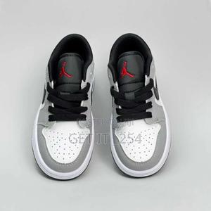 Kids Nike DunkSmoke GraySize:22,23,24,25,33,34,36 - thumbnail 2