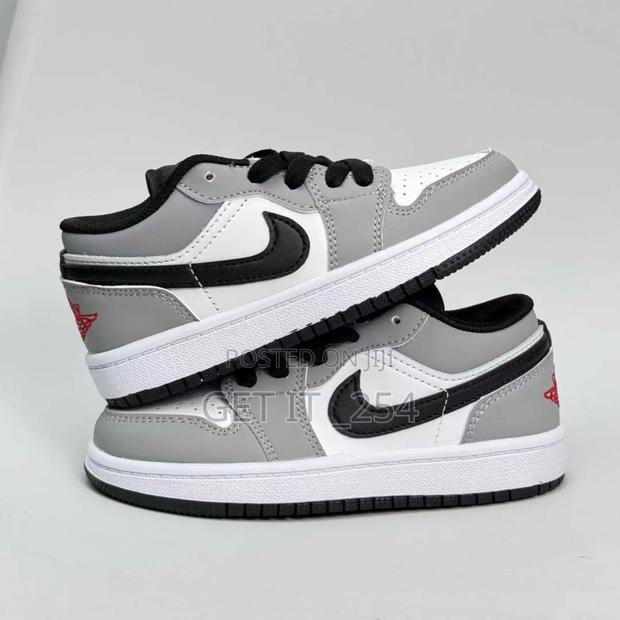 Kids Nike DunkSmoke GraySize:22,23,24,25,33,34,36 - thumbnail 4