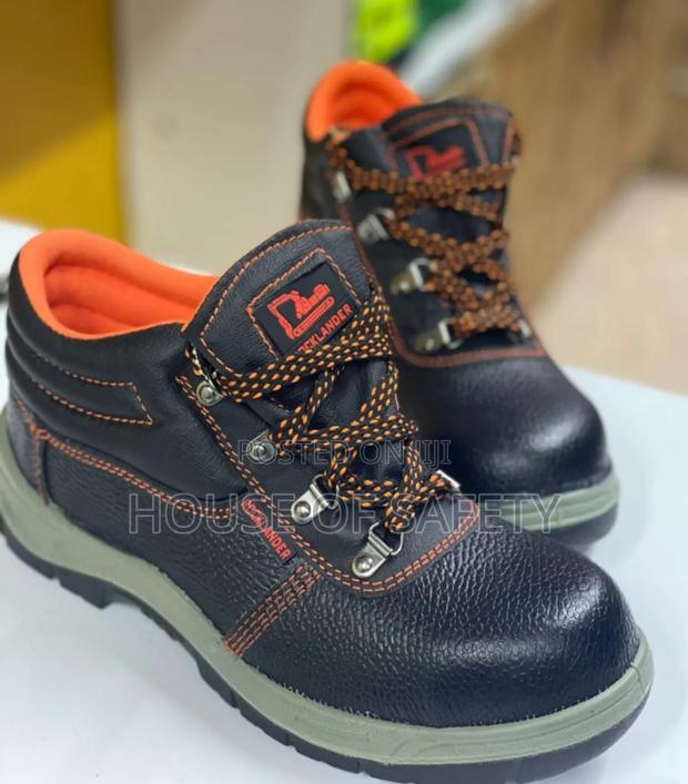 Rocklander Size 41/40 Is Available Safety Boots - main view