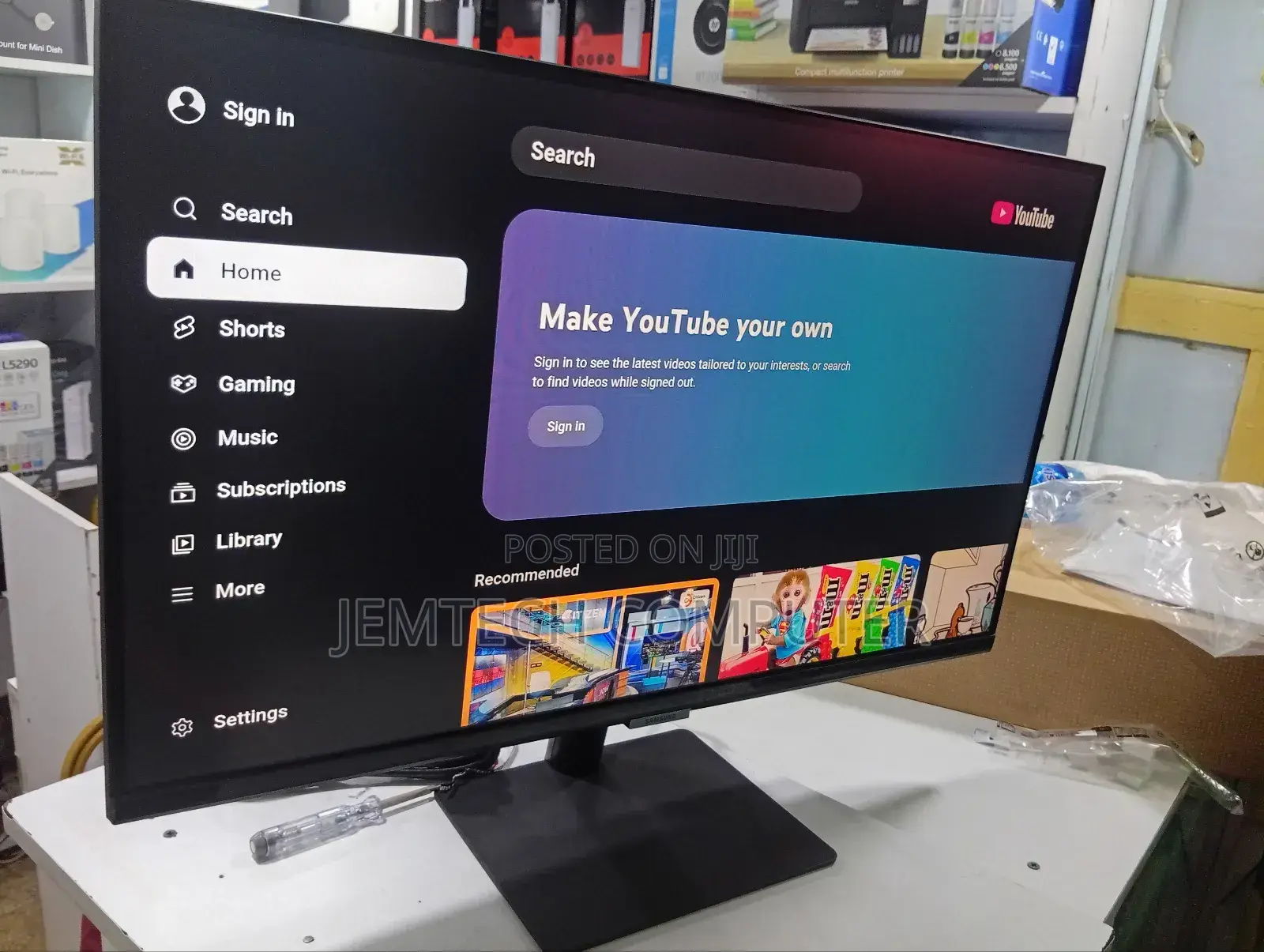 Samsung Smart Monitor M5 27′′-Ls27dm500emxue