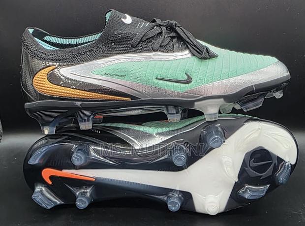 Nike Phantom 6 Low Elite Football Boots Size 40-45