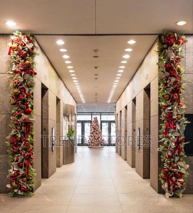 Christmas Garland - main view