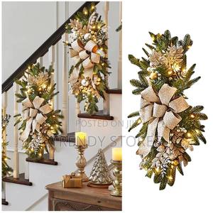 Prelit Christmas Wreath - thumbnail 2