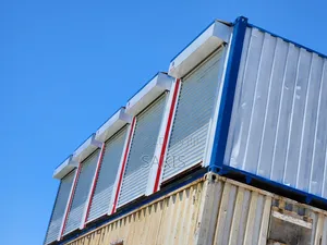 Container Stalls! 40ft High Cube Container With Shops!