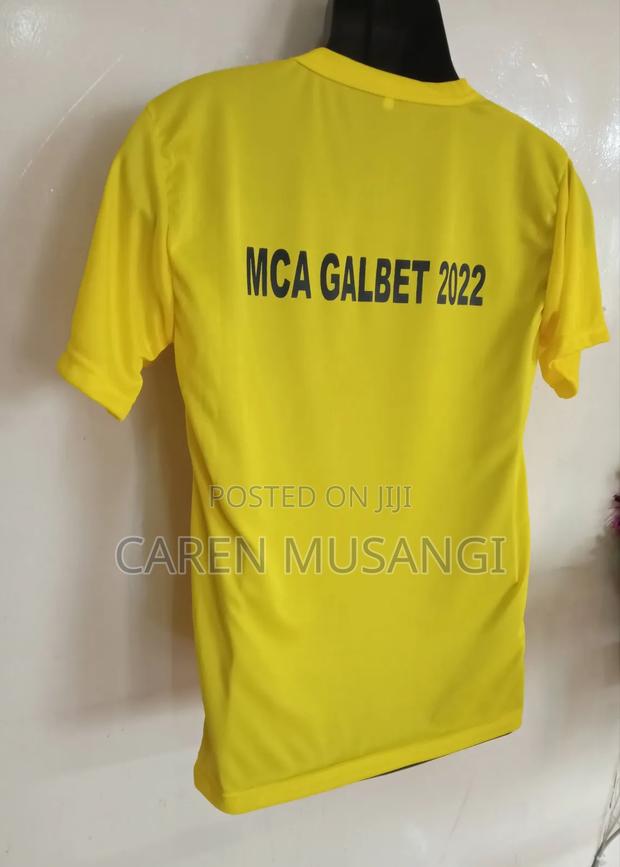 Yellow Polyester Promotion T-Shirts - thumbnail 4