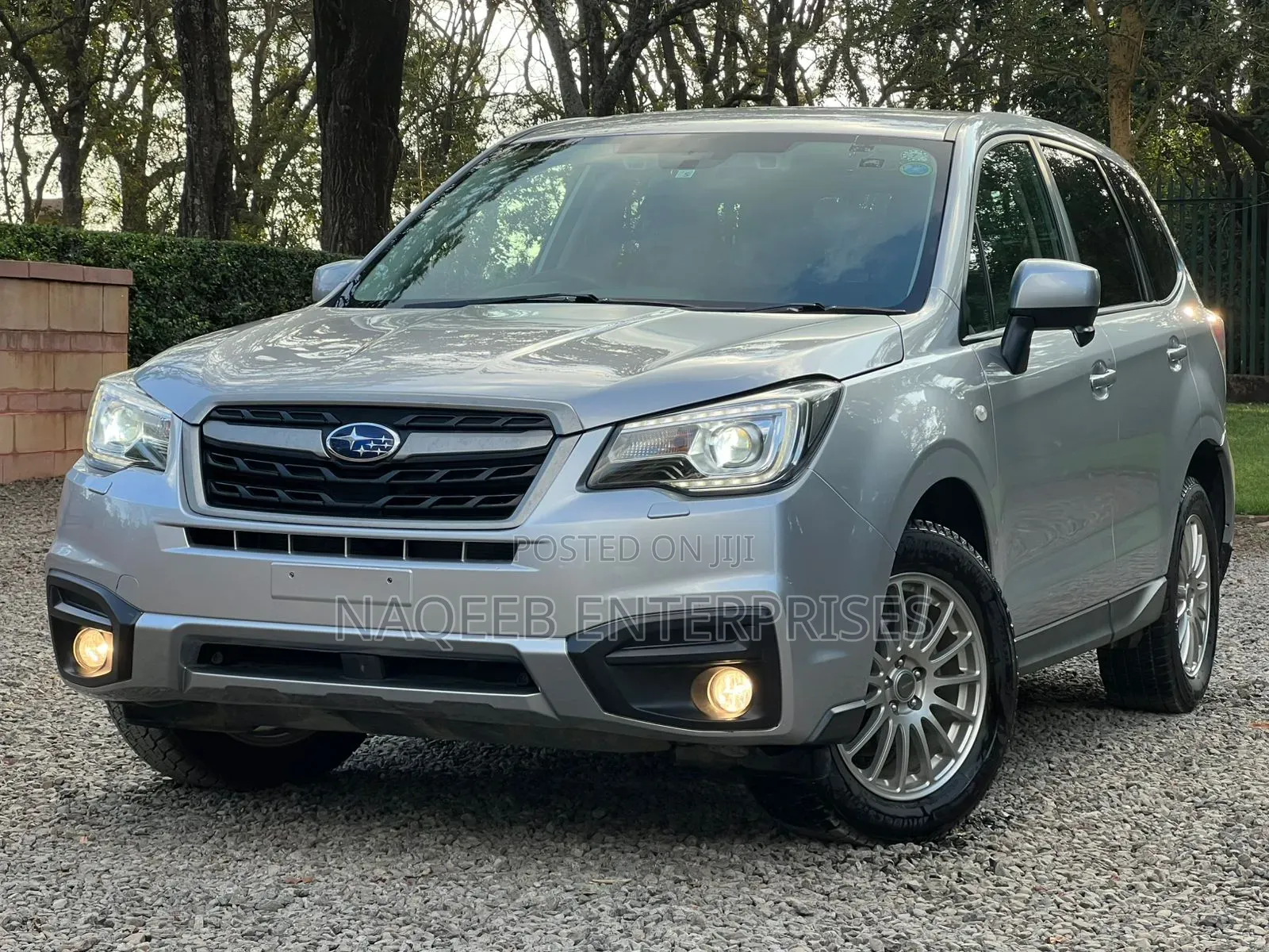 Subaru Forester 2018 Gray
