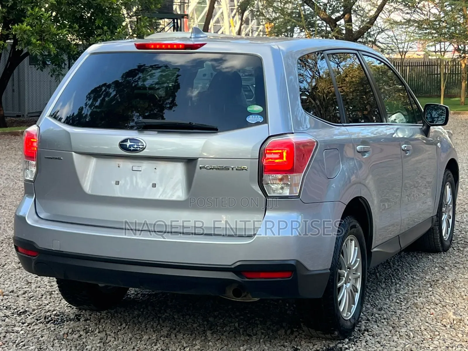 Subaru Forester 2018 Gray