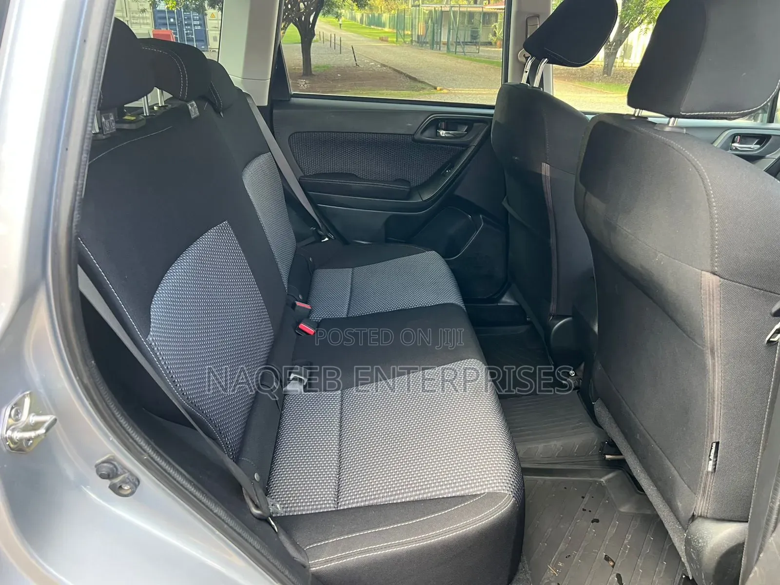 Subaru Forester 2018 Gray