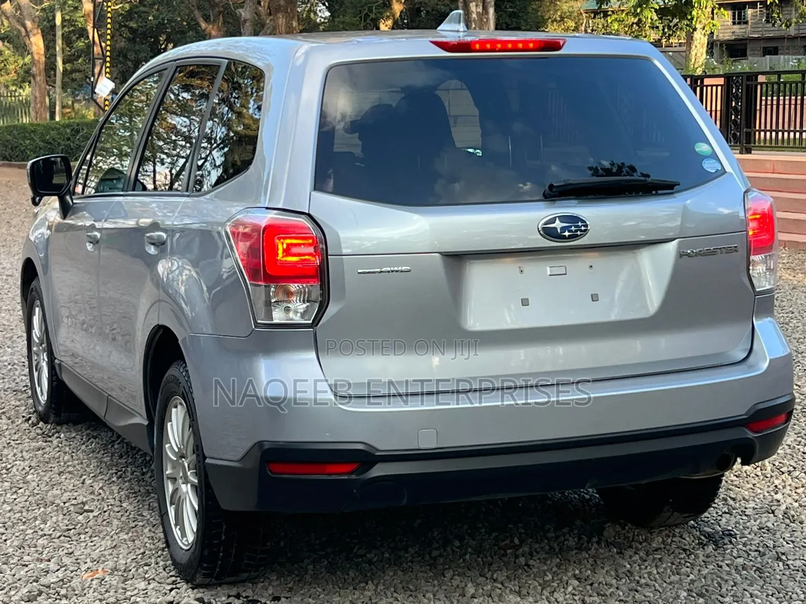 Subaru Forester 2018 Gray