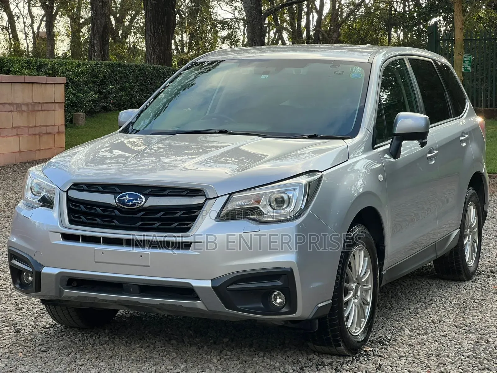Subaru Forester 2018 Gray