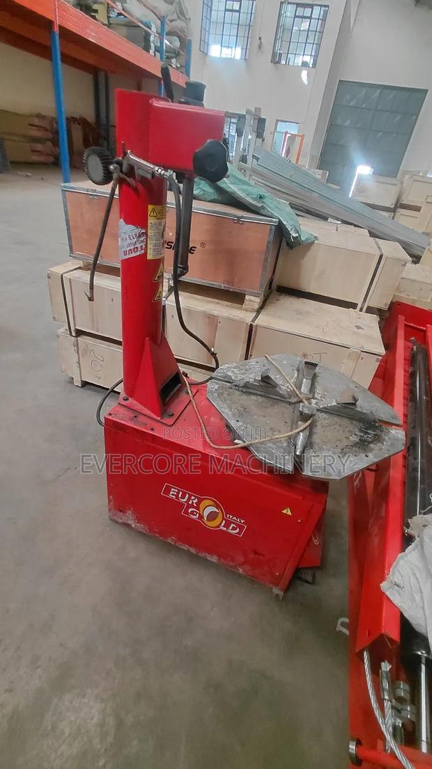 Slightly Used Electric Tyre Changer Machine Good Condition. - thumbnail 2