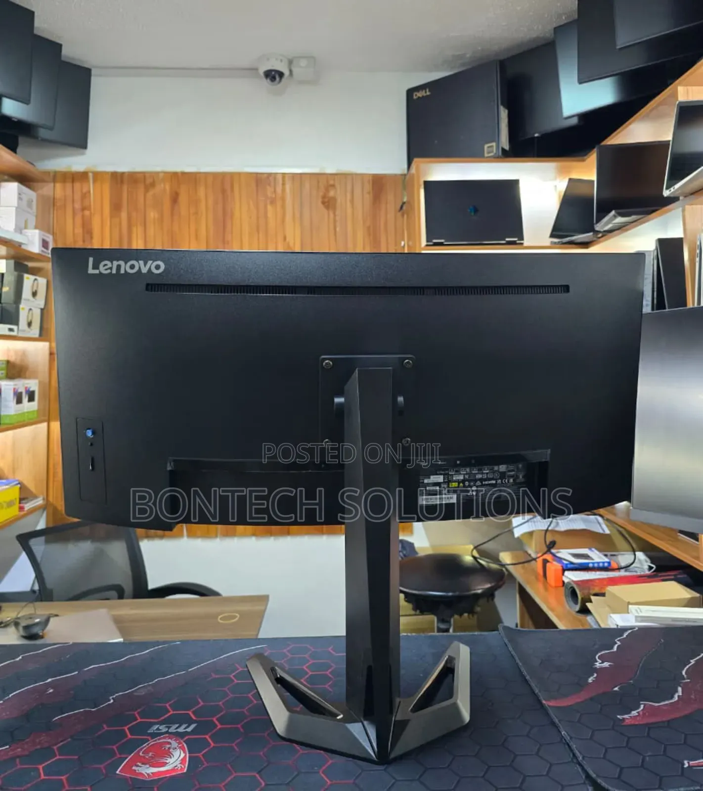 Lenovo G34w-30 Gaming Monitor 
34′′ Ultrawide Curved (