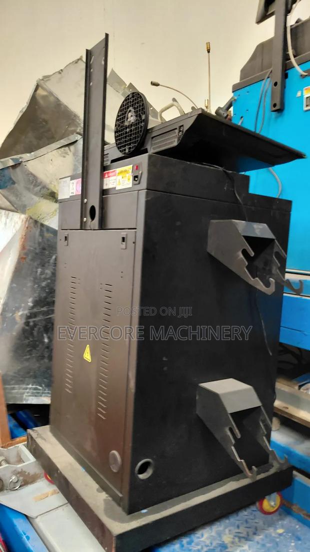 Best Quality Slightly Used Wheel Alignment Machine for Sale. - main view