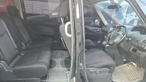 Nissan Serena 2015 Black