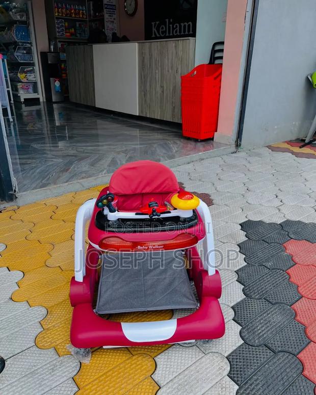 Baby Walker - thumbnail 5