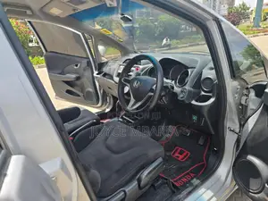 Honda Fit 2014 Silver