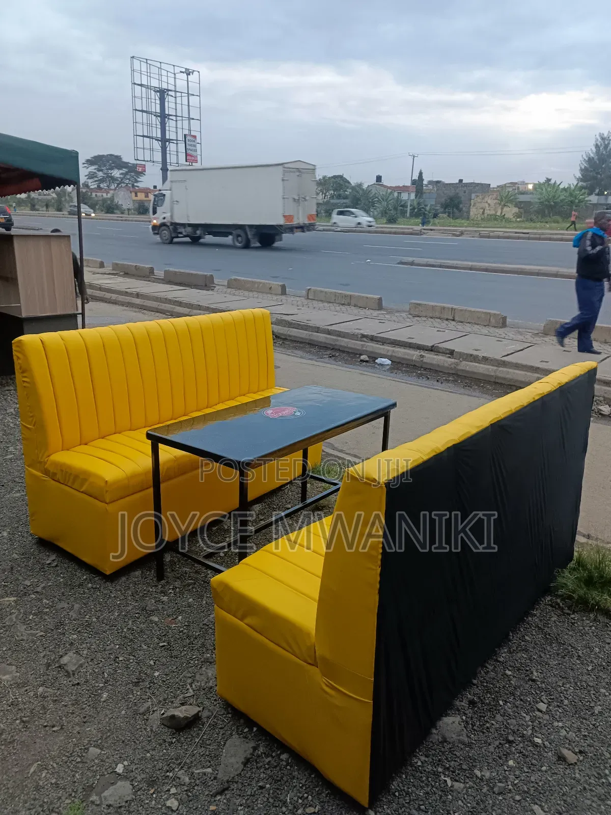 Bar or Hotel Couches With Table 