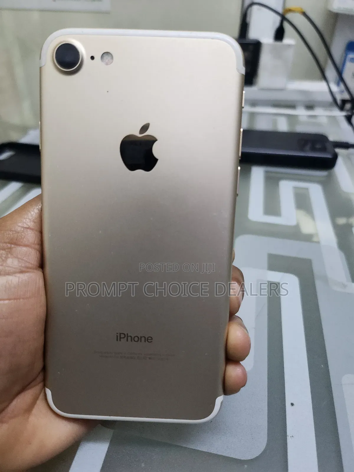 Apple iPhone 7 128 GB Gold