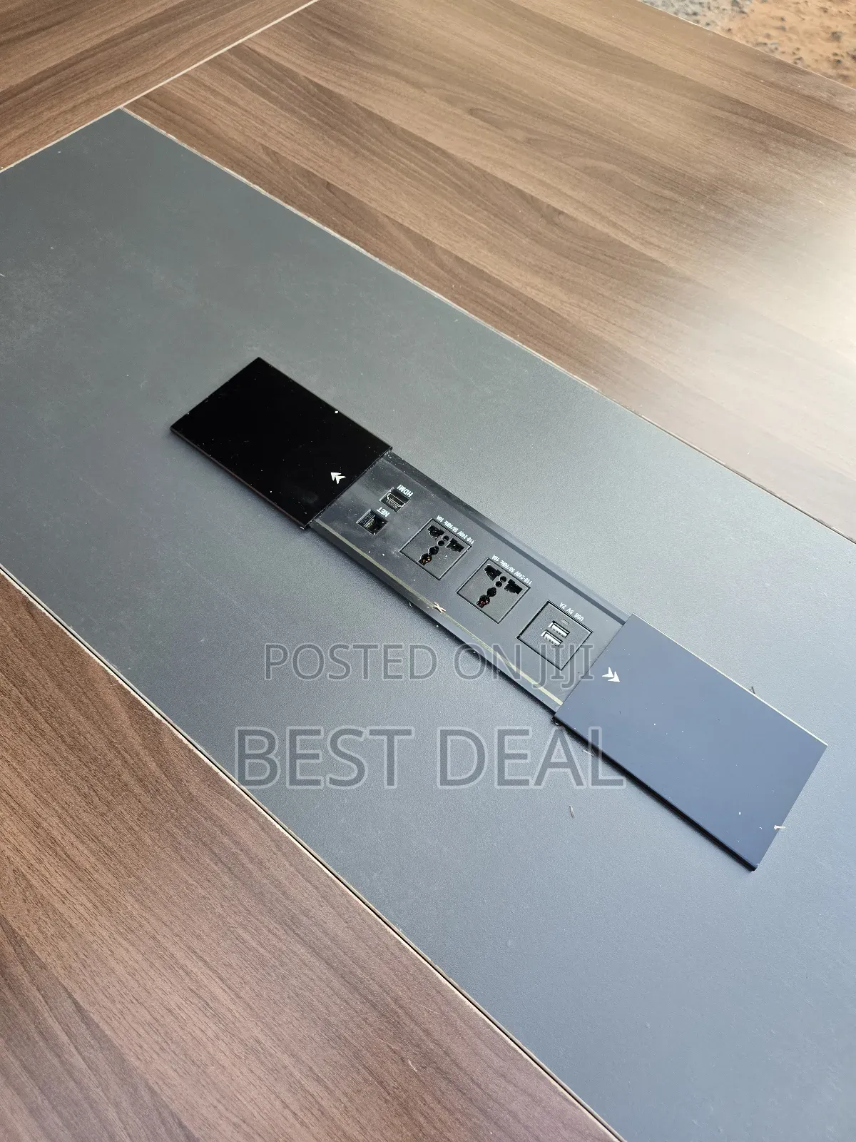 Confrence Meeting Table