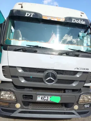 Mercedes-Benz Actros 2013 White