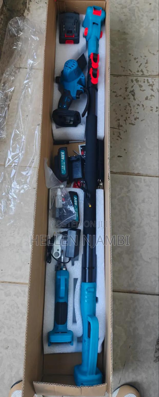 Cordless Gardening Tool 48v for Cutting High Branches - main view