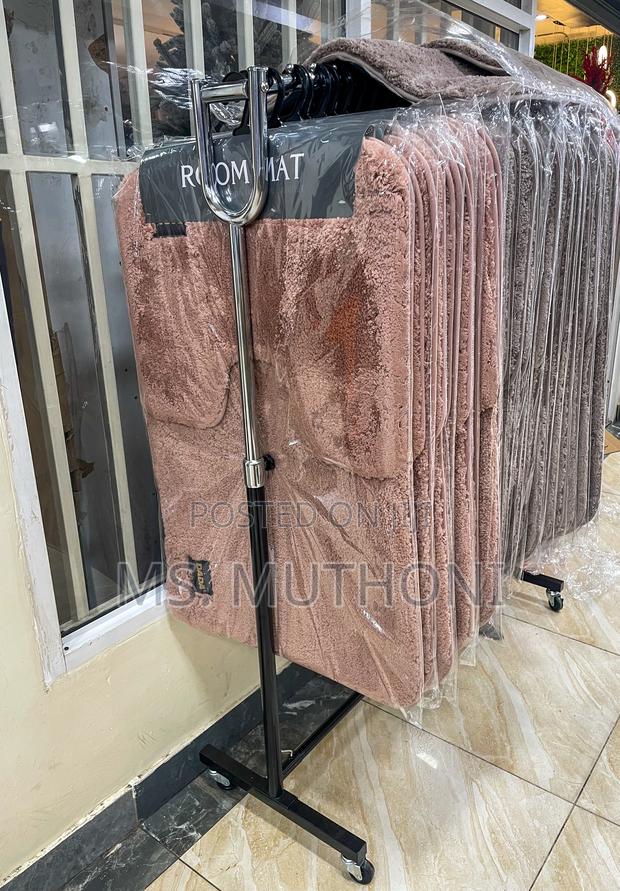 Premium Arched Clothing Rack With 360° Wheels for Easy Movement. - main view