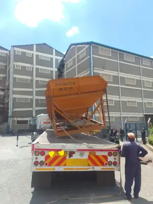 Transit Trailers With Hoisting Crane Are Readily Available