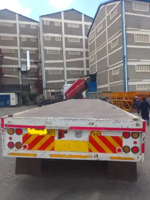 Transit Trailers With Hoisting Crane Are Readily Available