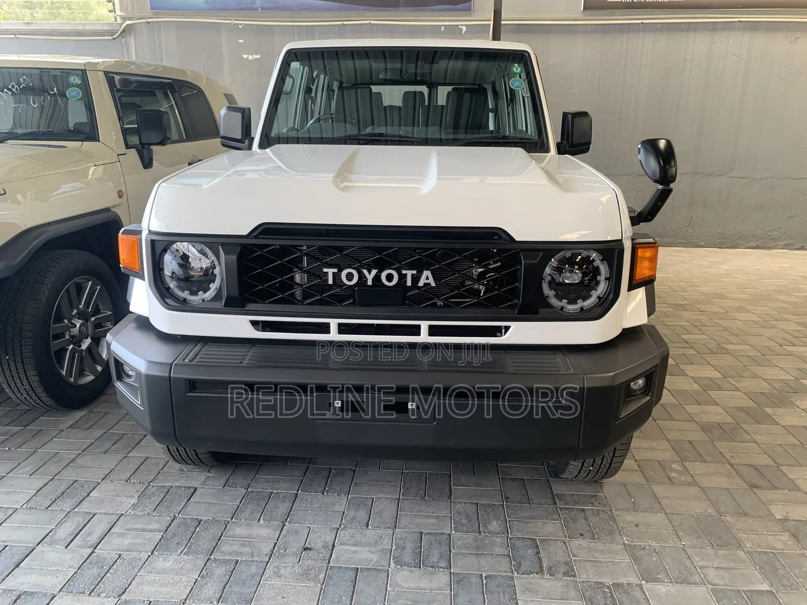 Toyota Land Cruiser 76 Series 2023 White