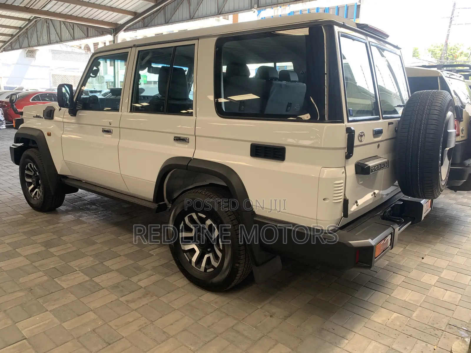 Toyota Land Cruiser 76 Series 2023 White