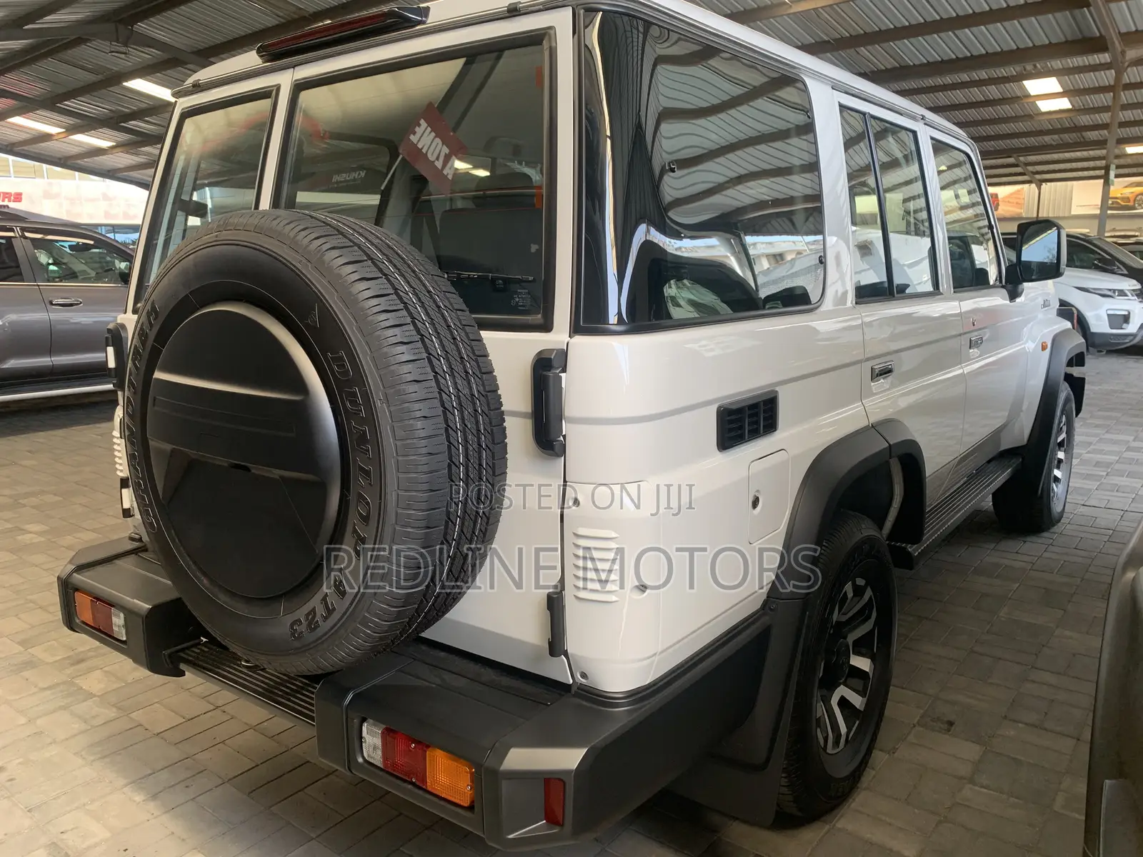Toyota Land Cruiser 76 Series 2023 White