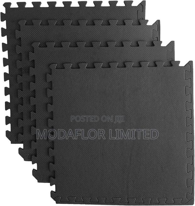 Interlocking Gym Mats – Built for Tough Training