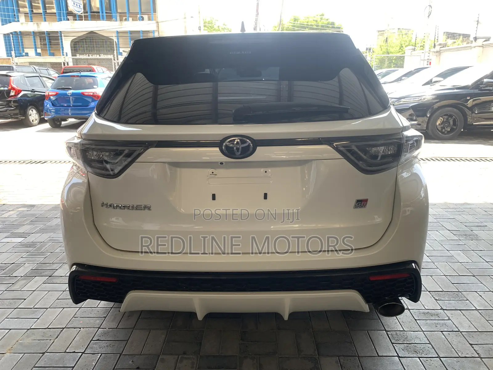 Toyota Harrier 2.0 Turbo 4WD 2018 White