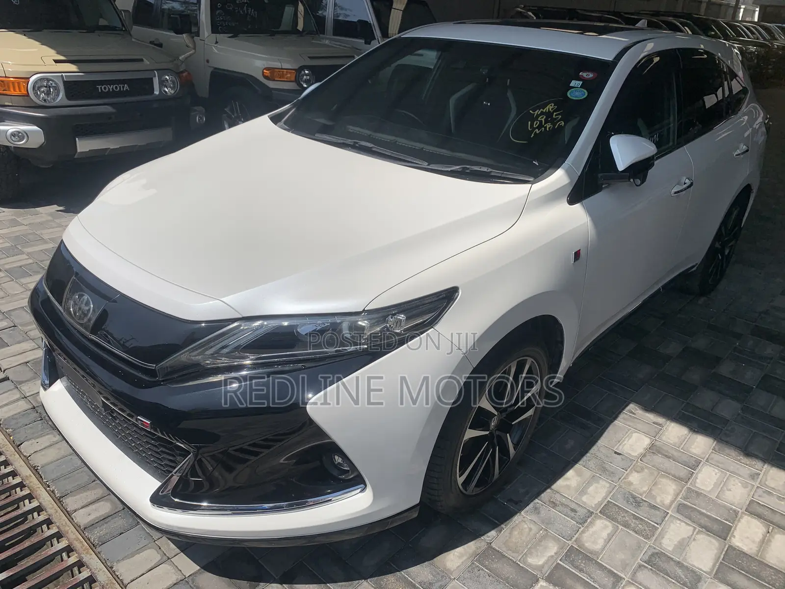 Toyota Harrier 2.0 Turbo 4WD 2018 White