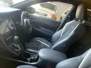 Toyota Harrier 2.0 Turbo 4WD 2018 White