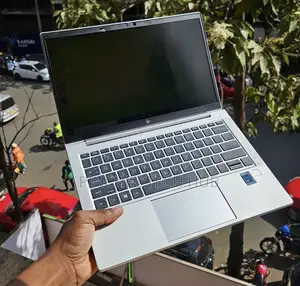 Laptop HP EliteBook 830 G8 16GB Intel Core I5 SSD 512GB