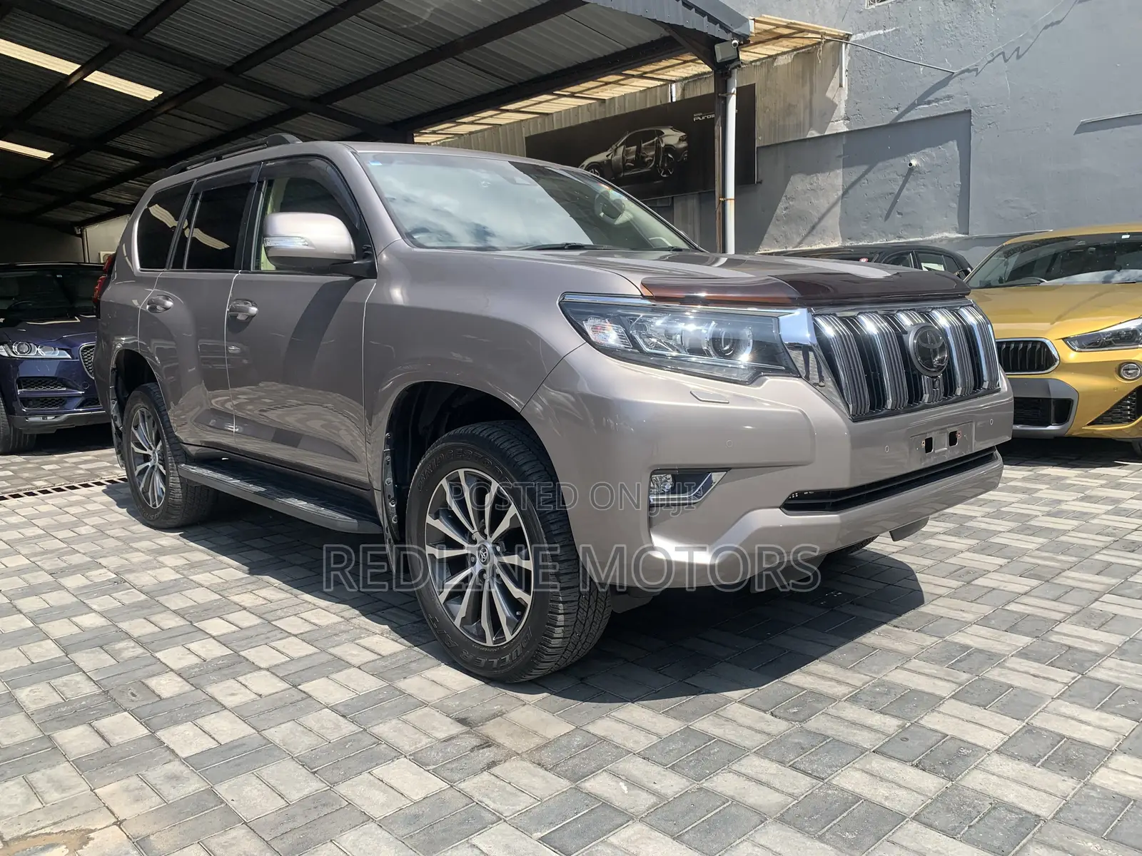 Toyota Land Cruiser Prado 2.8 2017 Gray