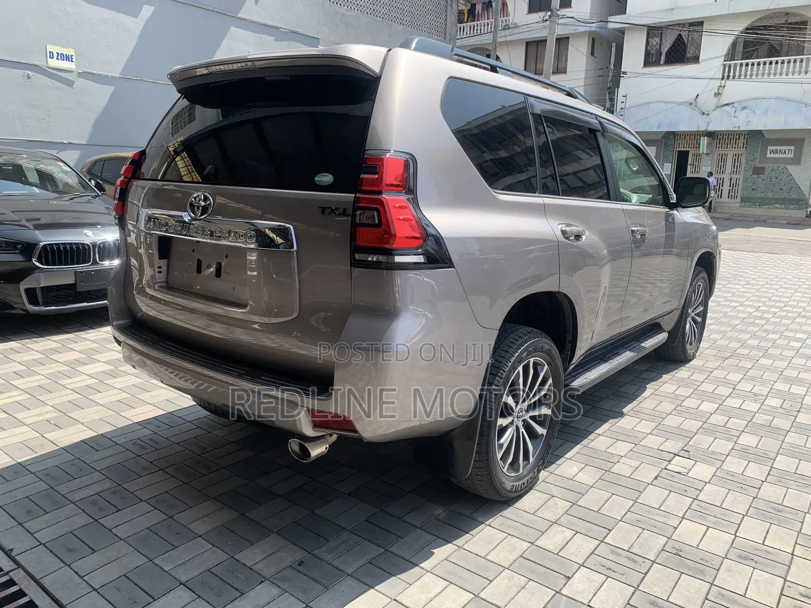 Toyota Land Cruiser Prado 2.8 2017 Gray