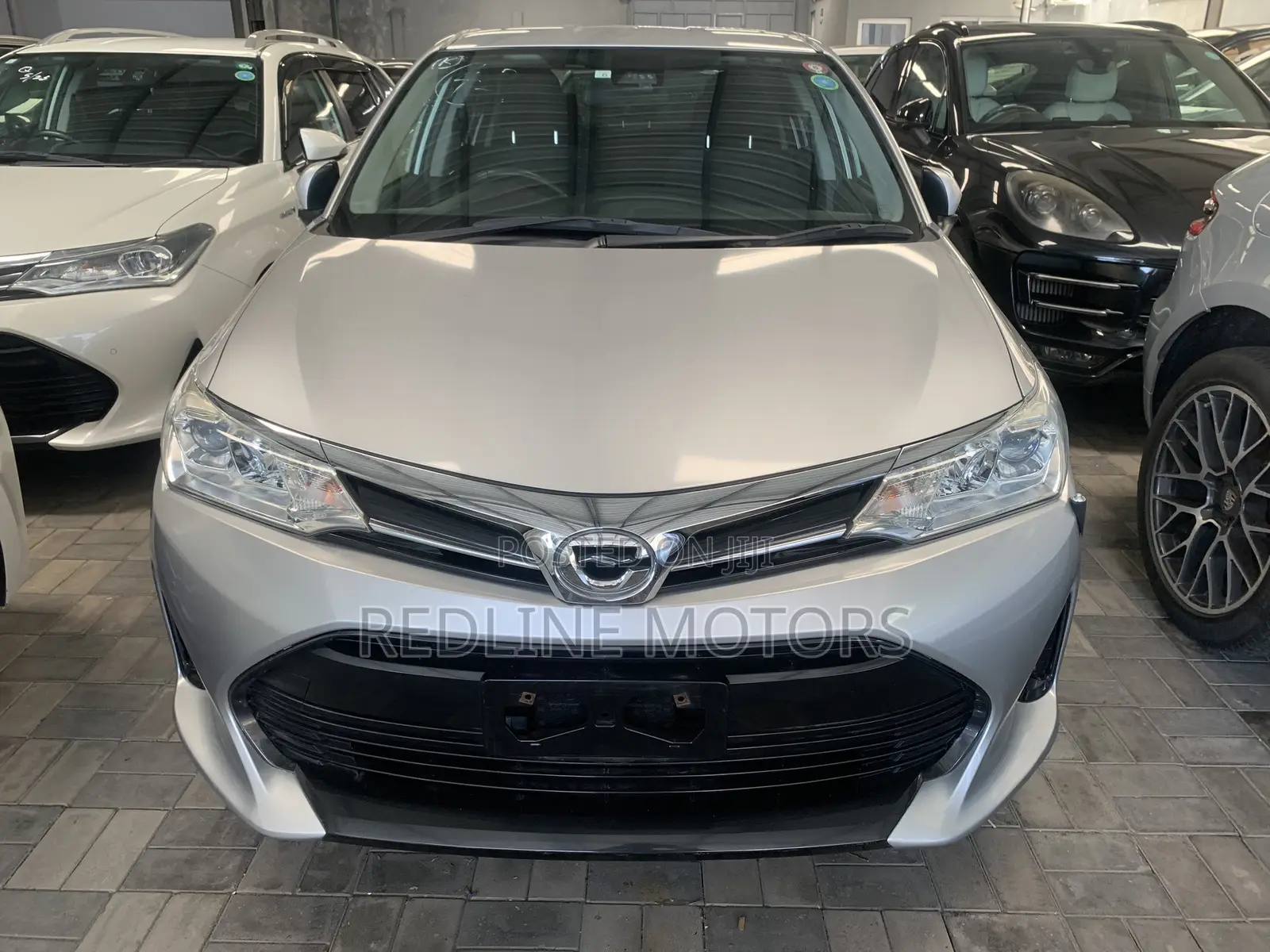 Toyota Axio 1.5 G 4WD 2017 Silver