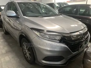 Honda Vezel 1.5 Hybrid 4WD 2018 Silver