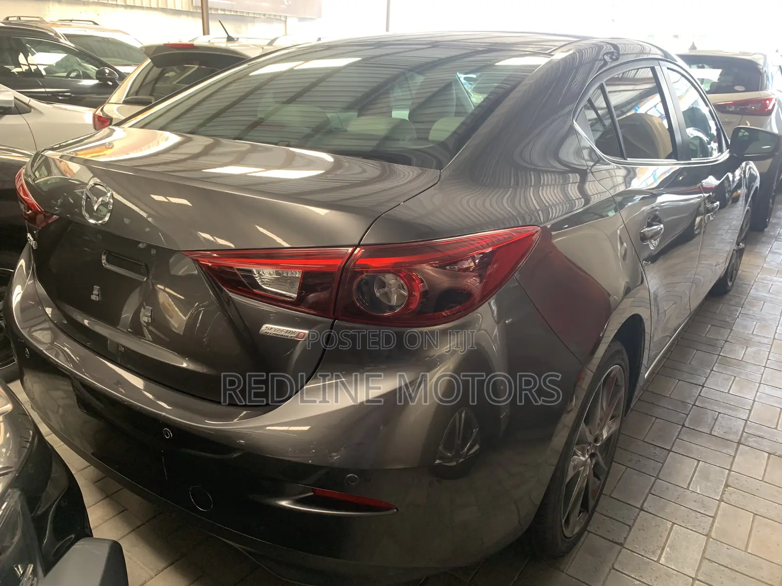 Mazda Axela 2018 Silver