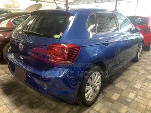Volkswagen Polo 2018 Blue